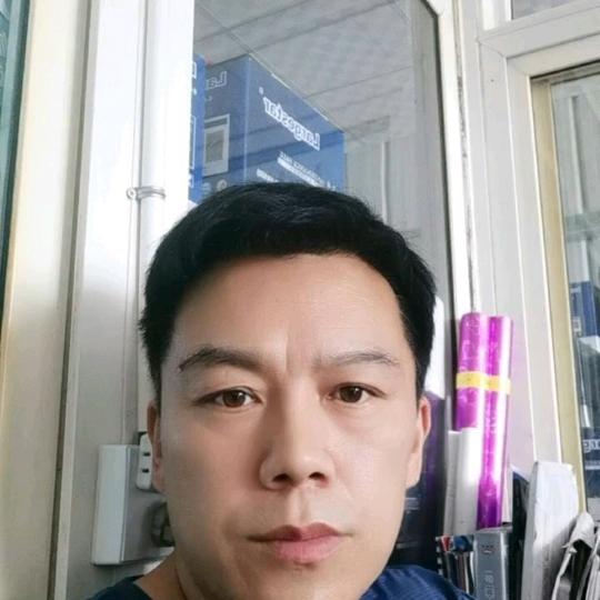 烟台汽车电瓶批发零售