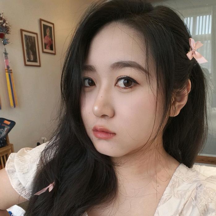 七彩玉米徐徐涵耶