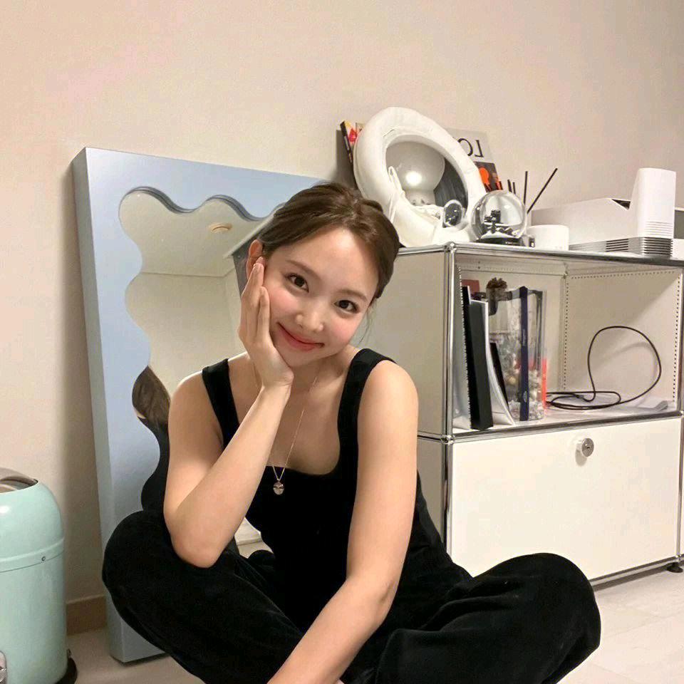 纲佰朔传媒工作室（个体工商户）官方账号