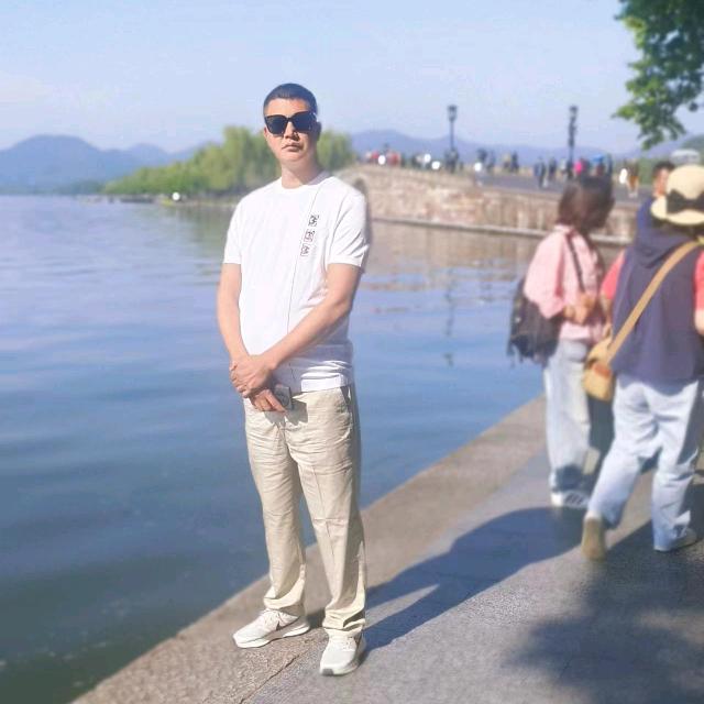 飞哥哥