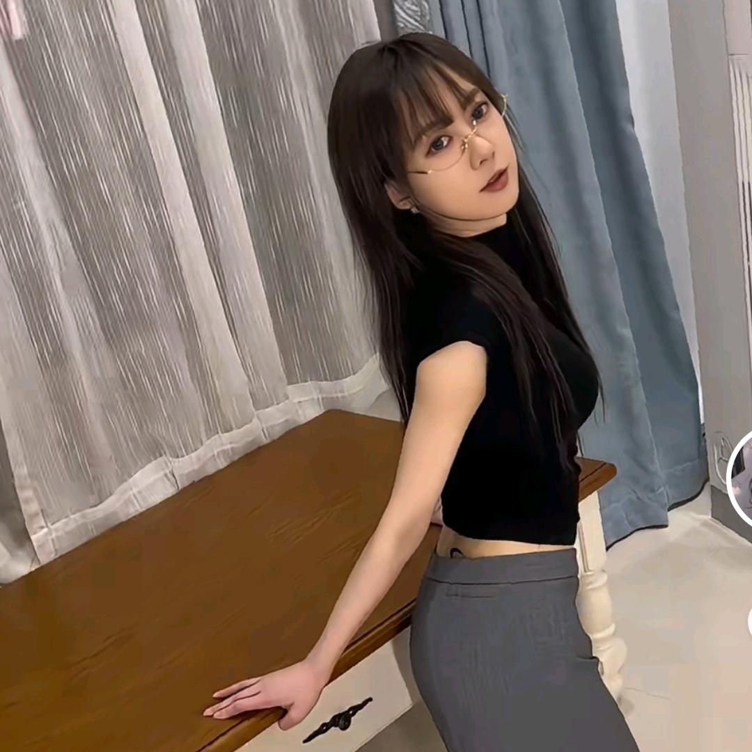 小奶茶（厚台私窝）