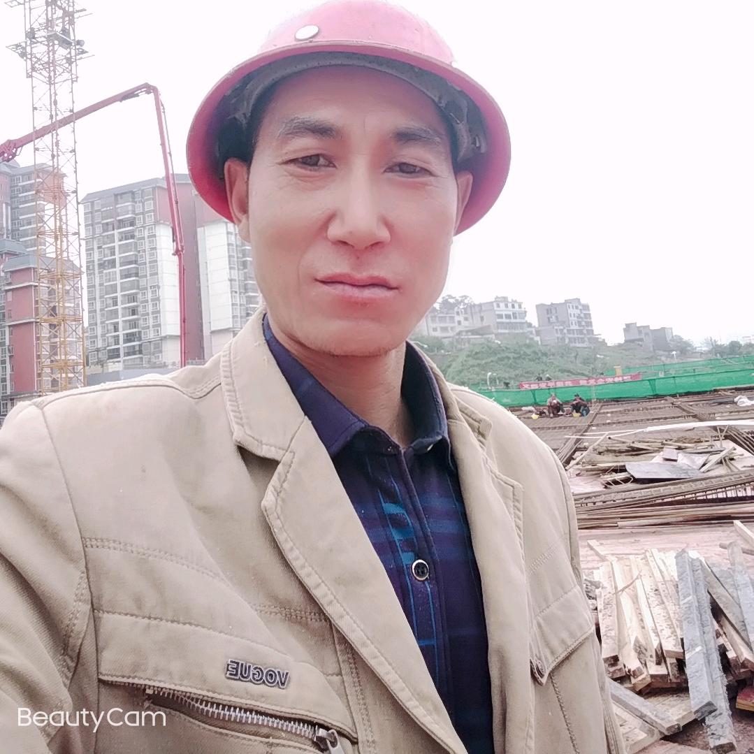 乞丐木匠《亮哥》