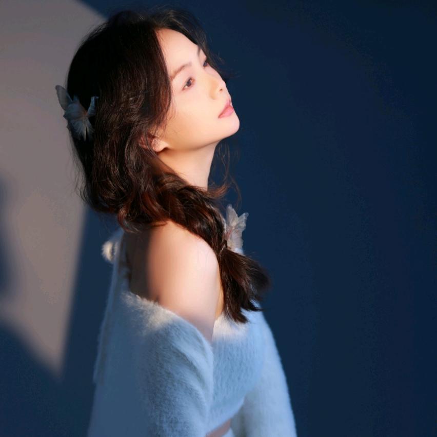 糯米喜欢吃瓜子☀