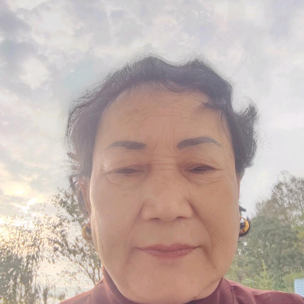 唐联英