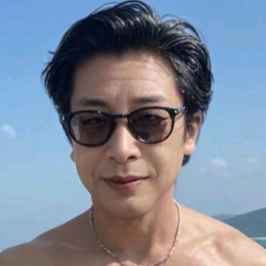 郑仁君子