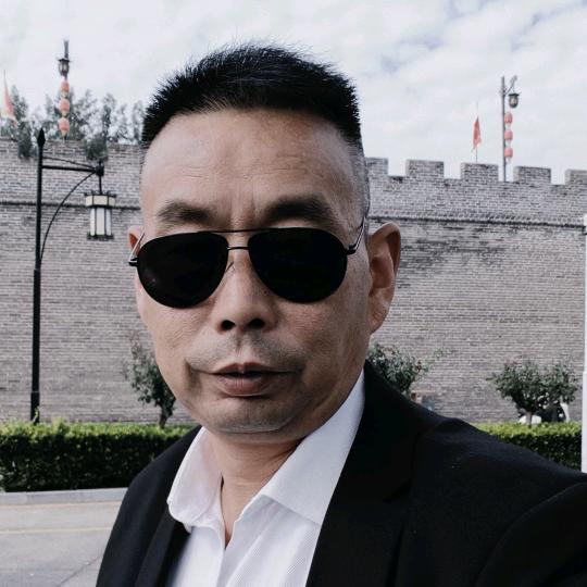 宏景四哥