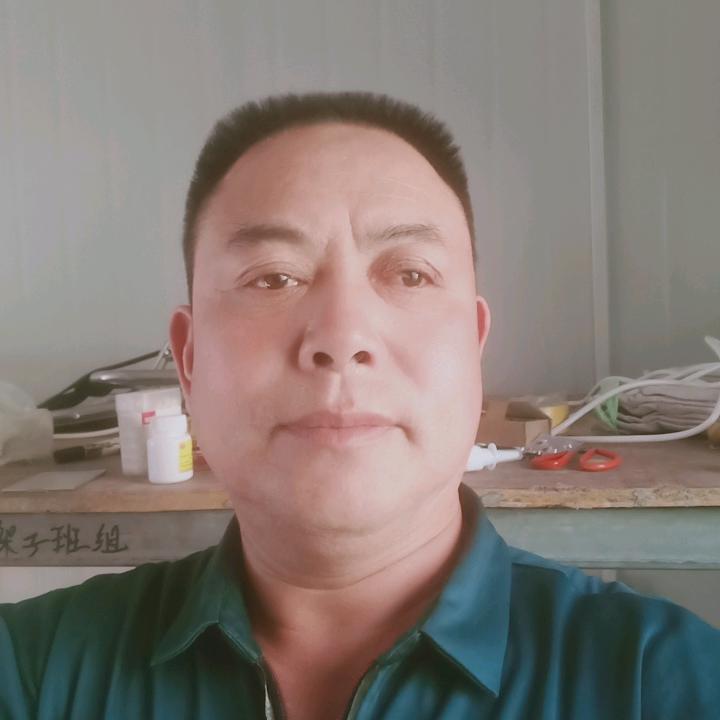 平安快乐哥