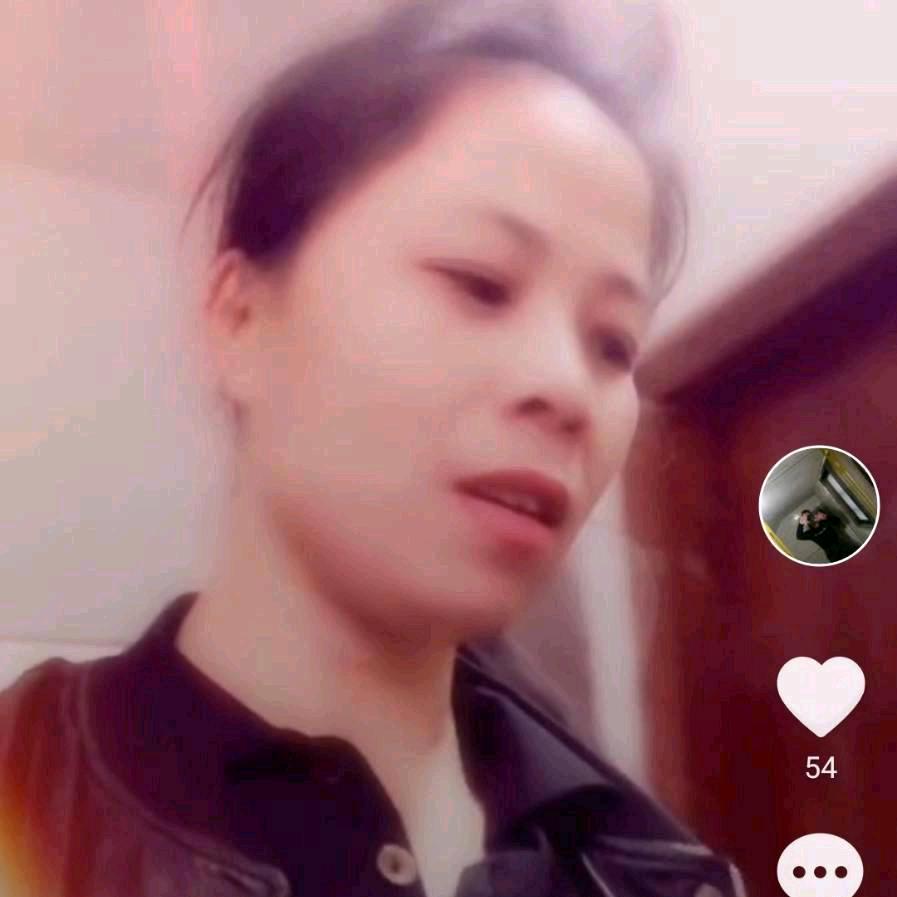 心里的苦没人理解，太难了