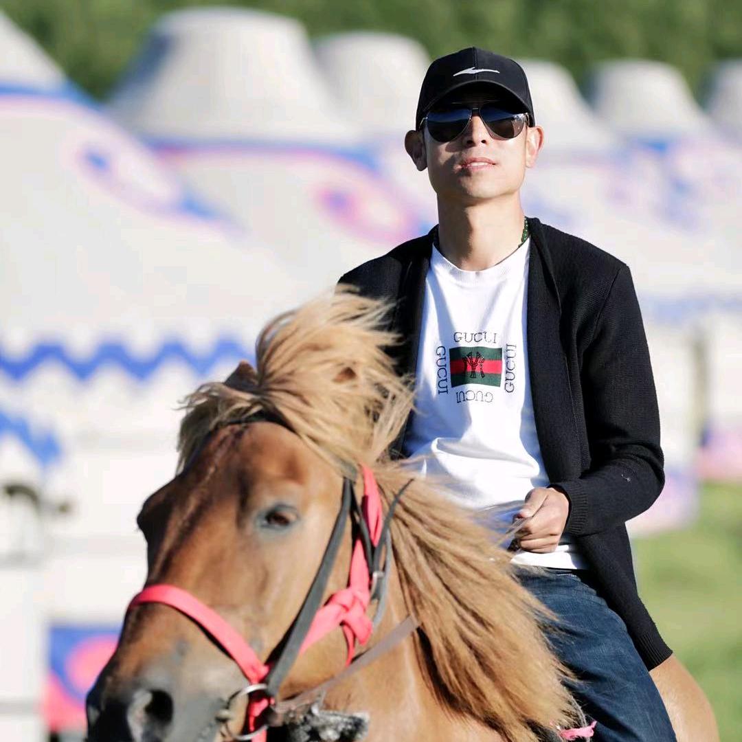 草原天路（天路雪乡景区）王