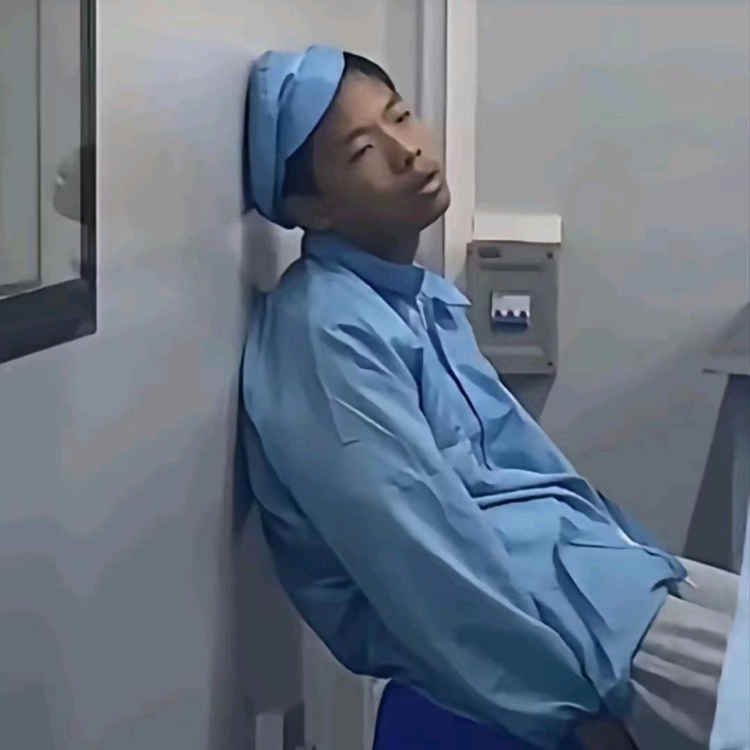 👨‍👩‍👧🎄