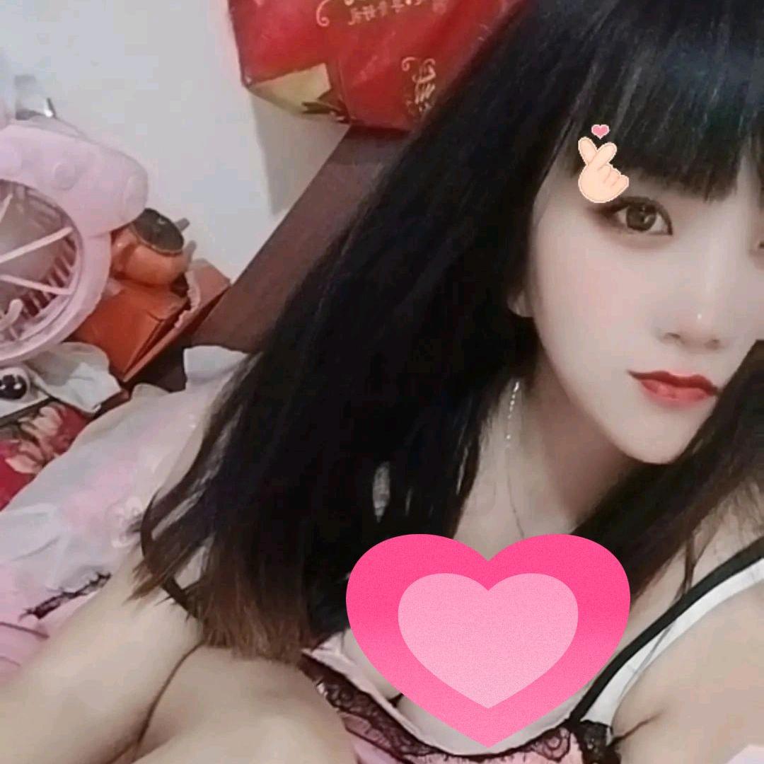 光伏的小姐姐！