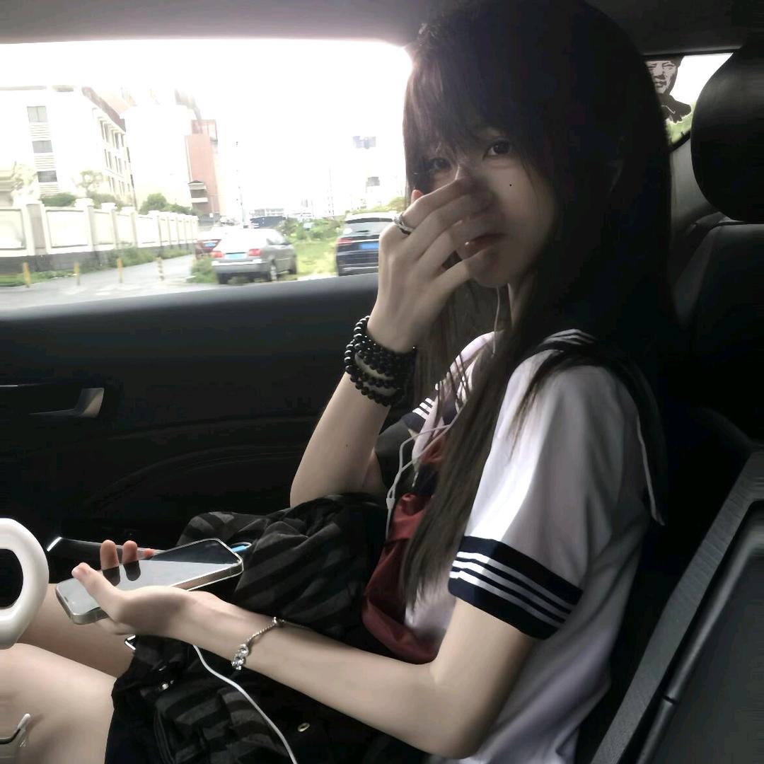 鼠条助理.샤오한