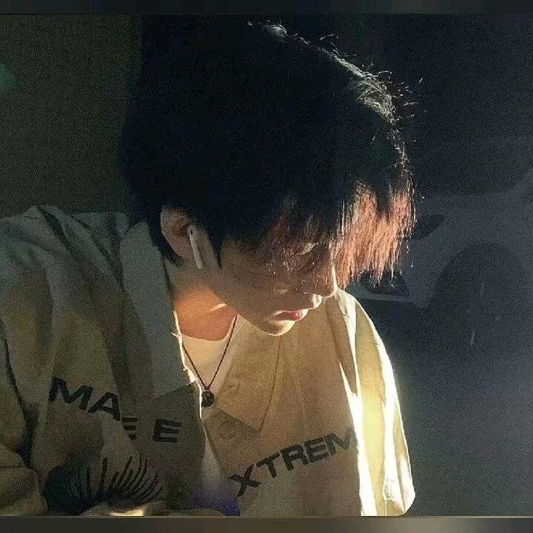 @小表弟头像