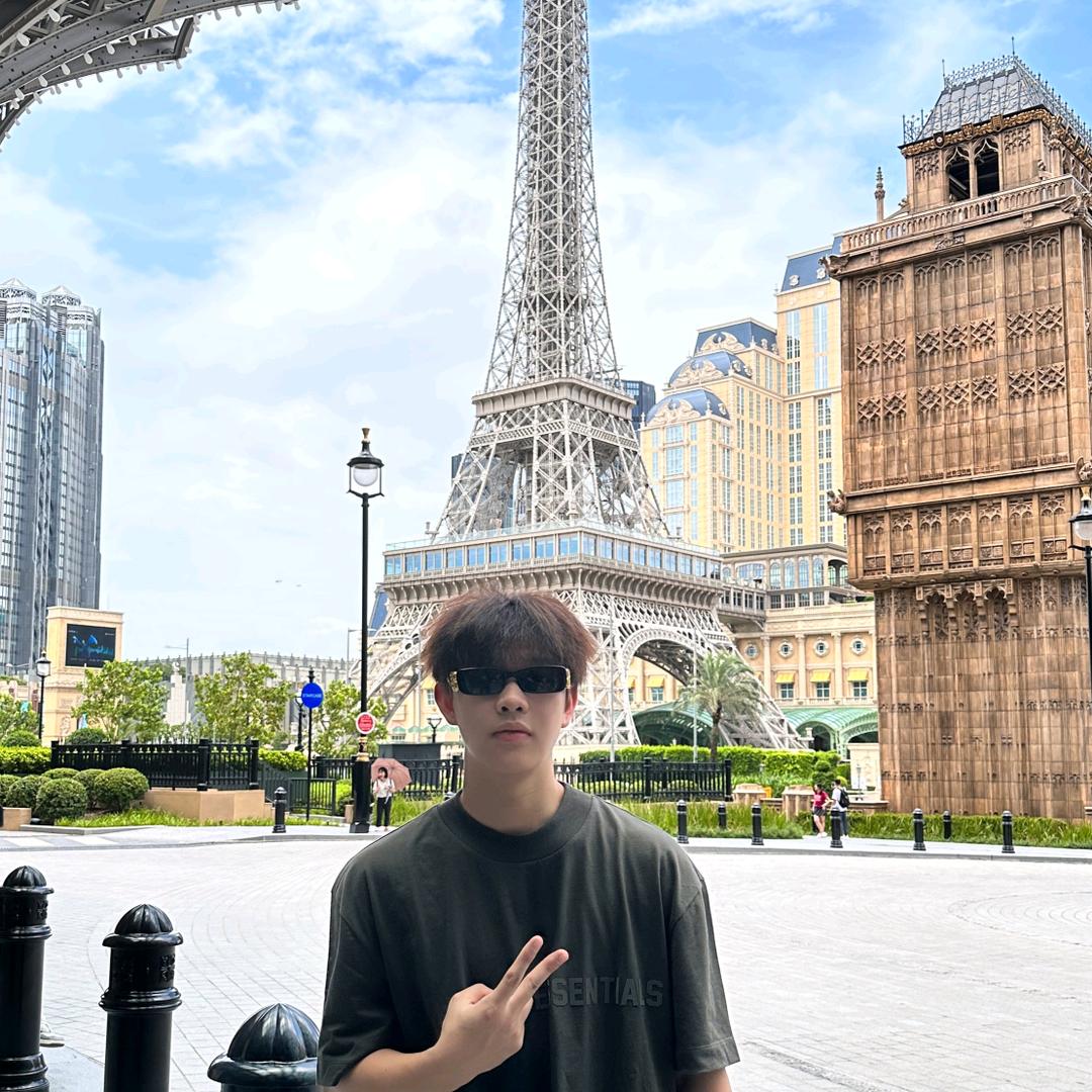 钢材小杨哥