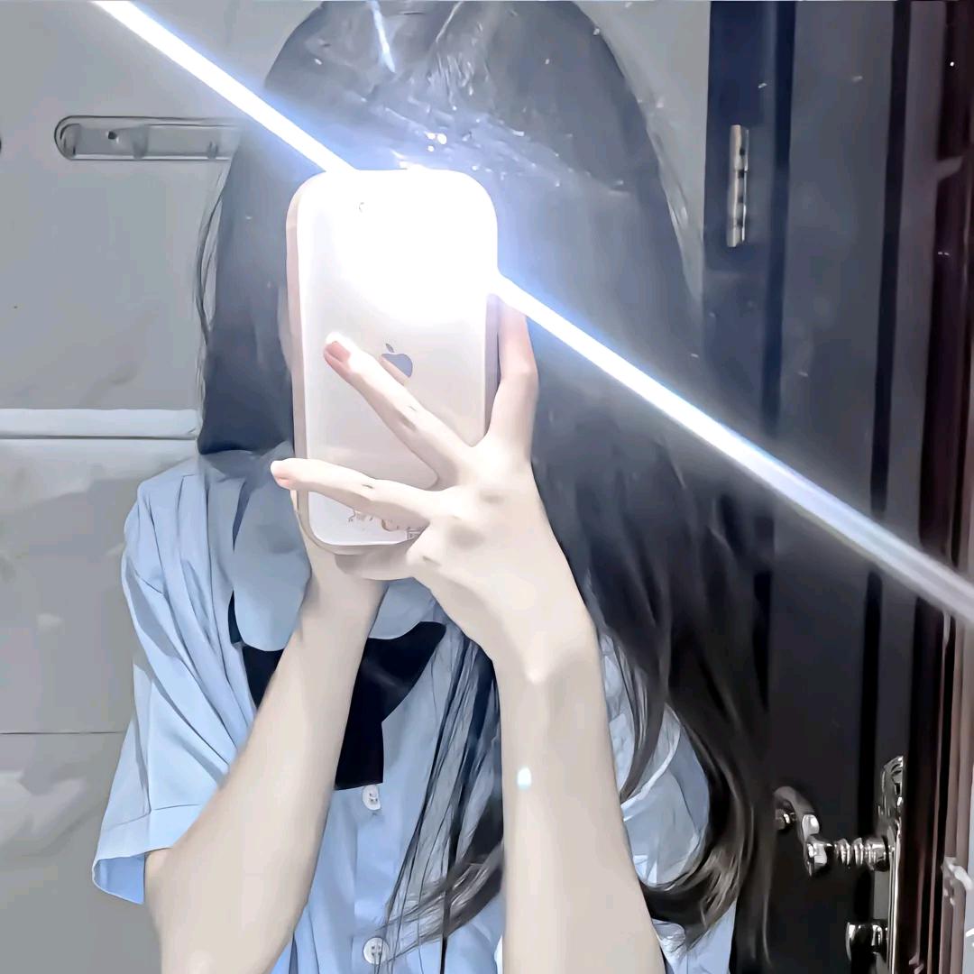 爱睡觉的小孩😴