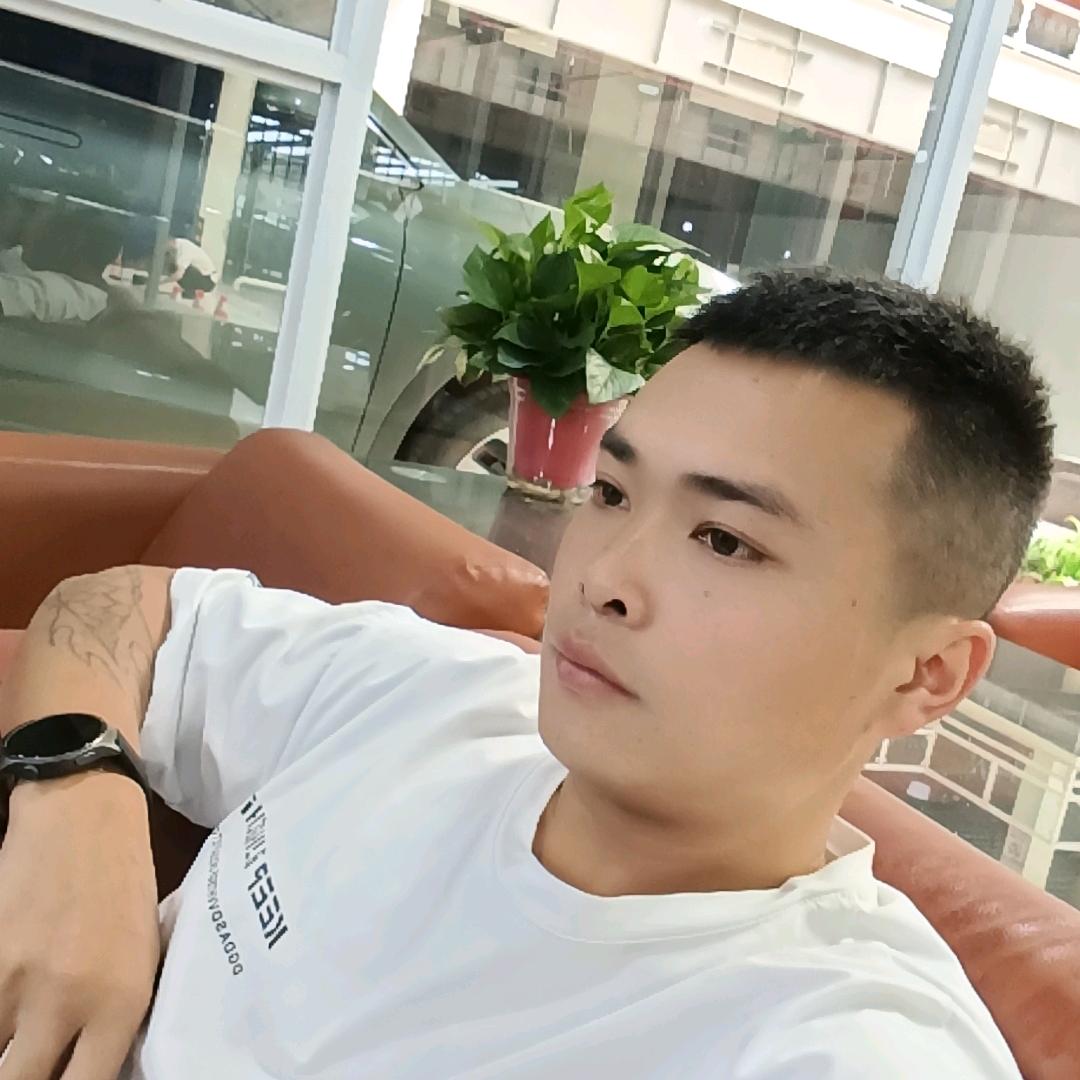 严少{}百善孝为先