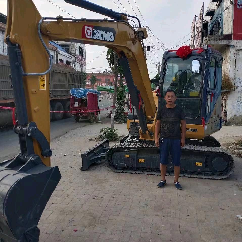 李永波挖掘机出租