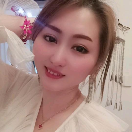 小六六🎤（没人疼没人爱）