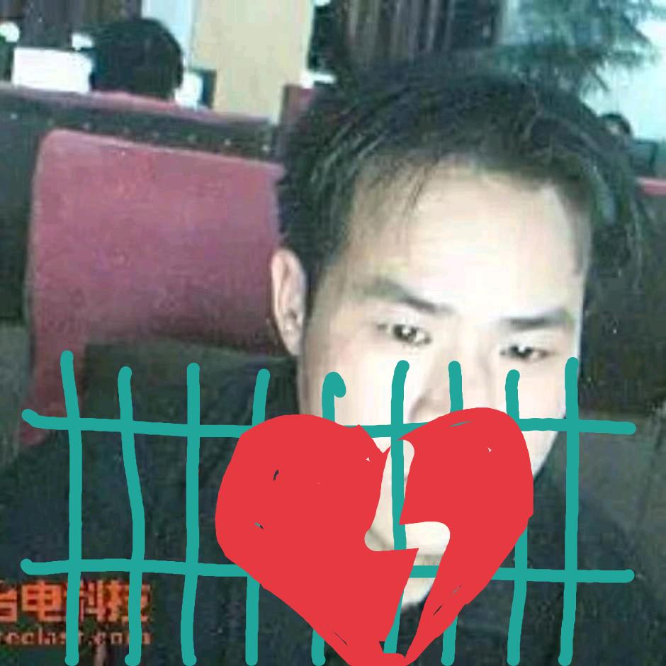 阿佳卓男