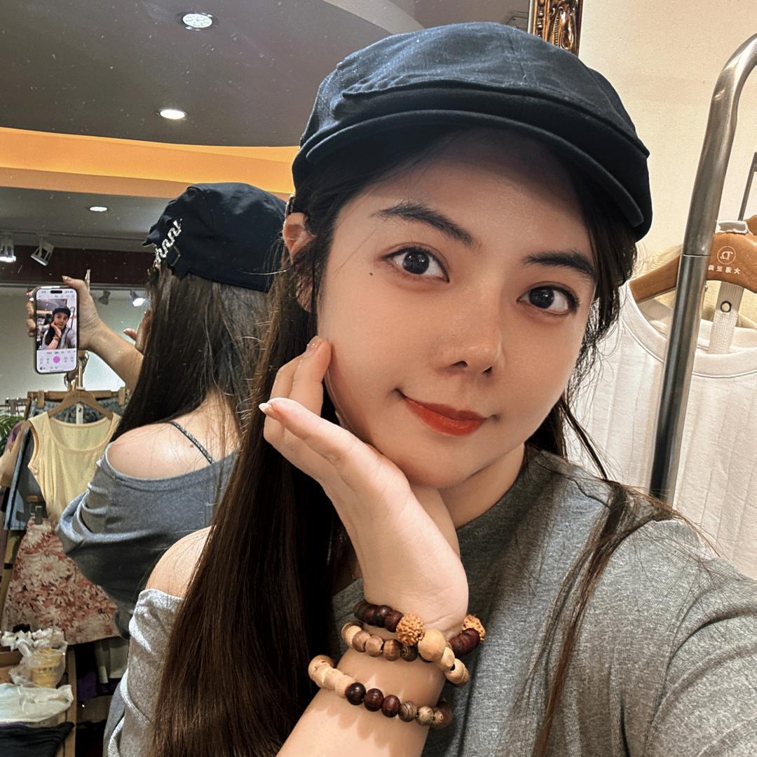 居里小姐爱睡觉