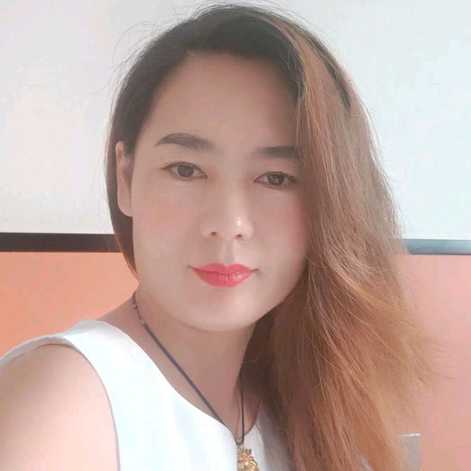 荣儿（直播晚上7:10）