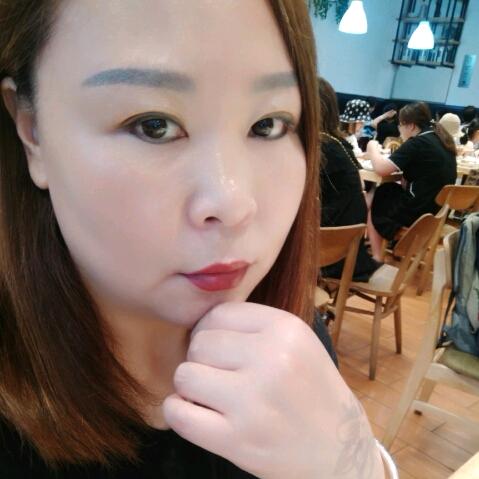 杰福记拌鸡架李姐