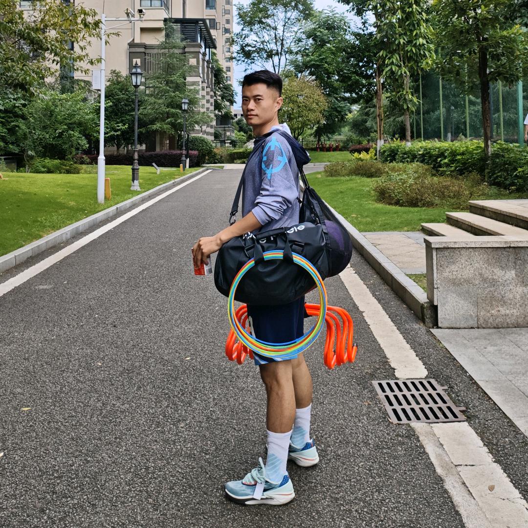 AA遵义上门体育-常教练