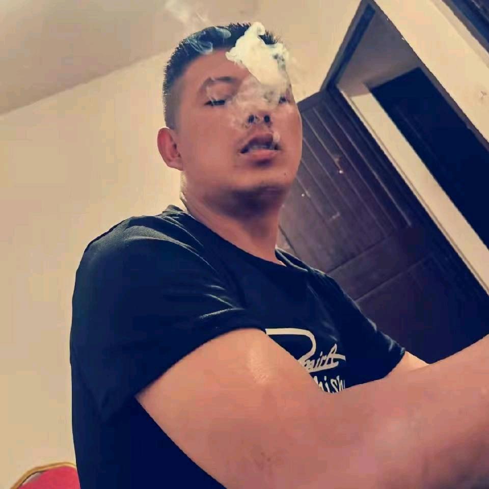 有哥