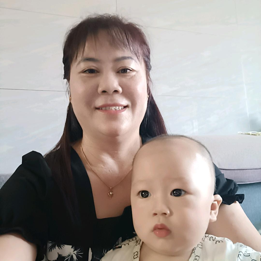 老侯，好运来服装