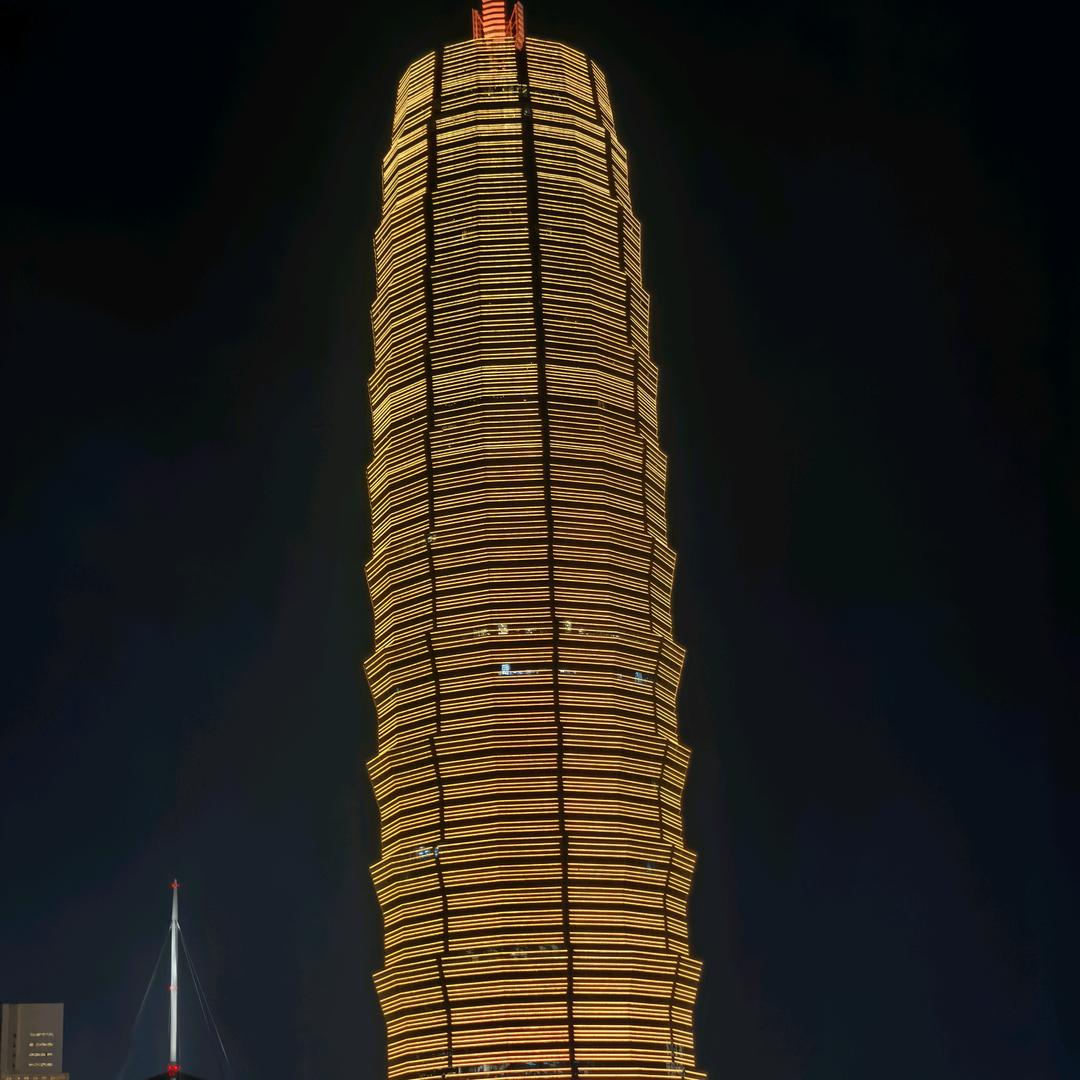 一巴掌呼晕你