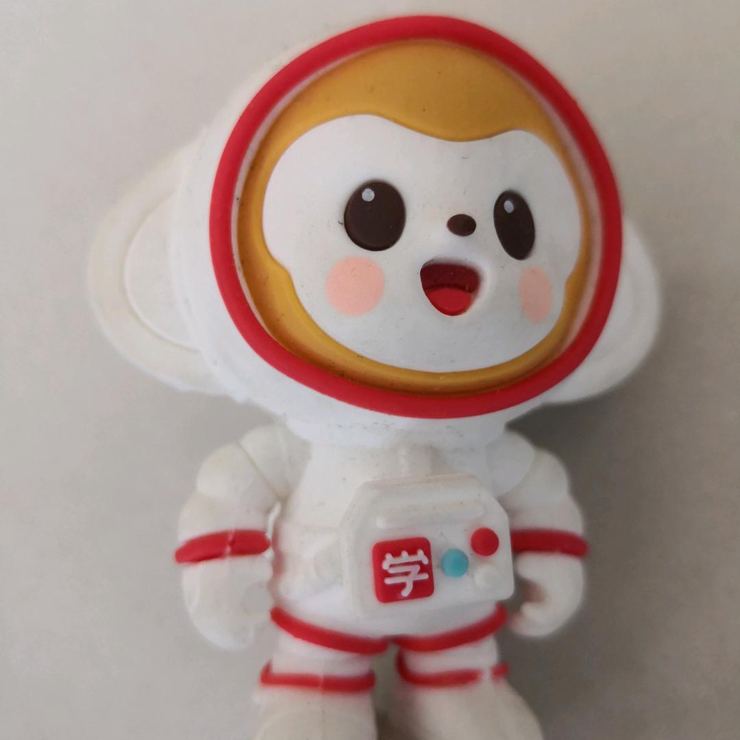 泾河新城萱檀英百货店（个体工商户）