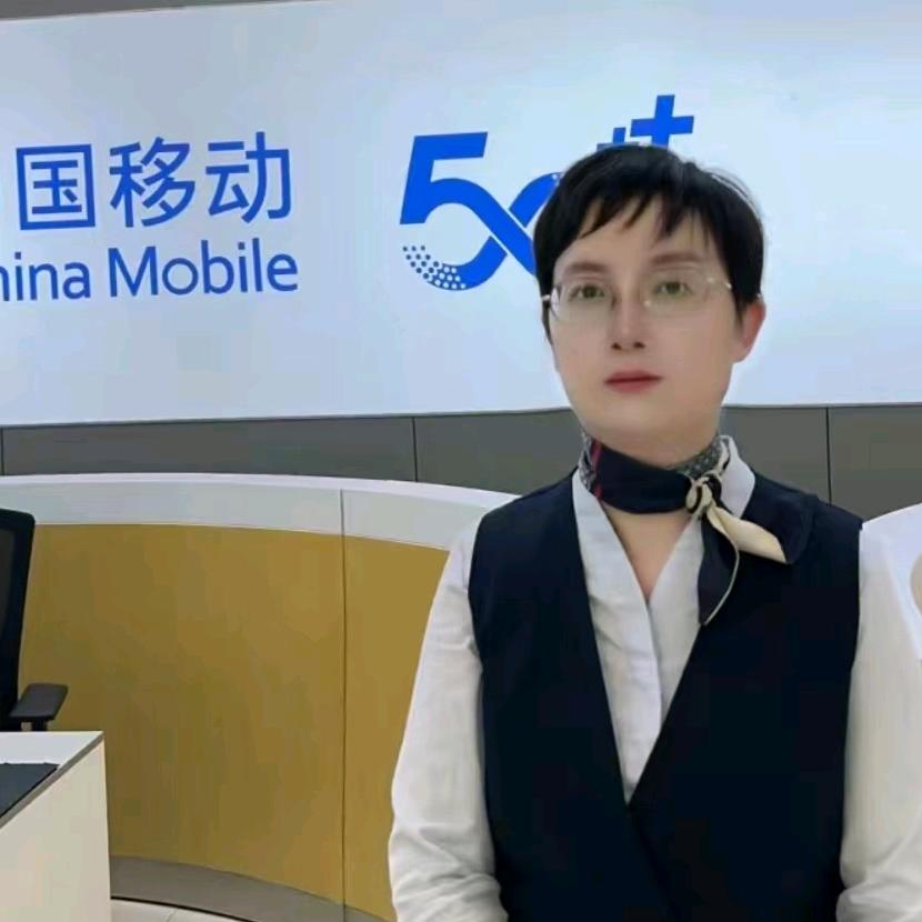 上饶步行桥头移动