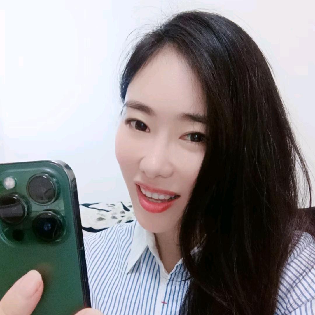 莉莉……