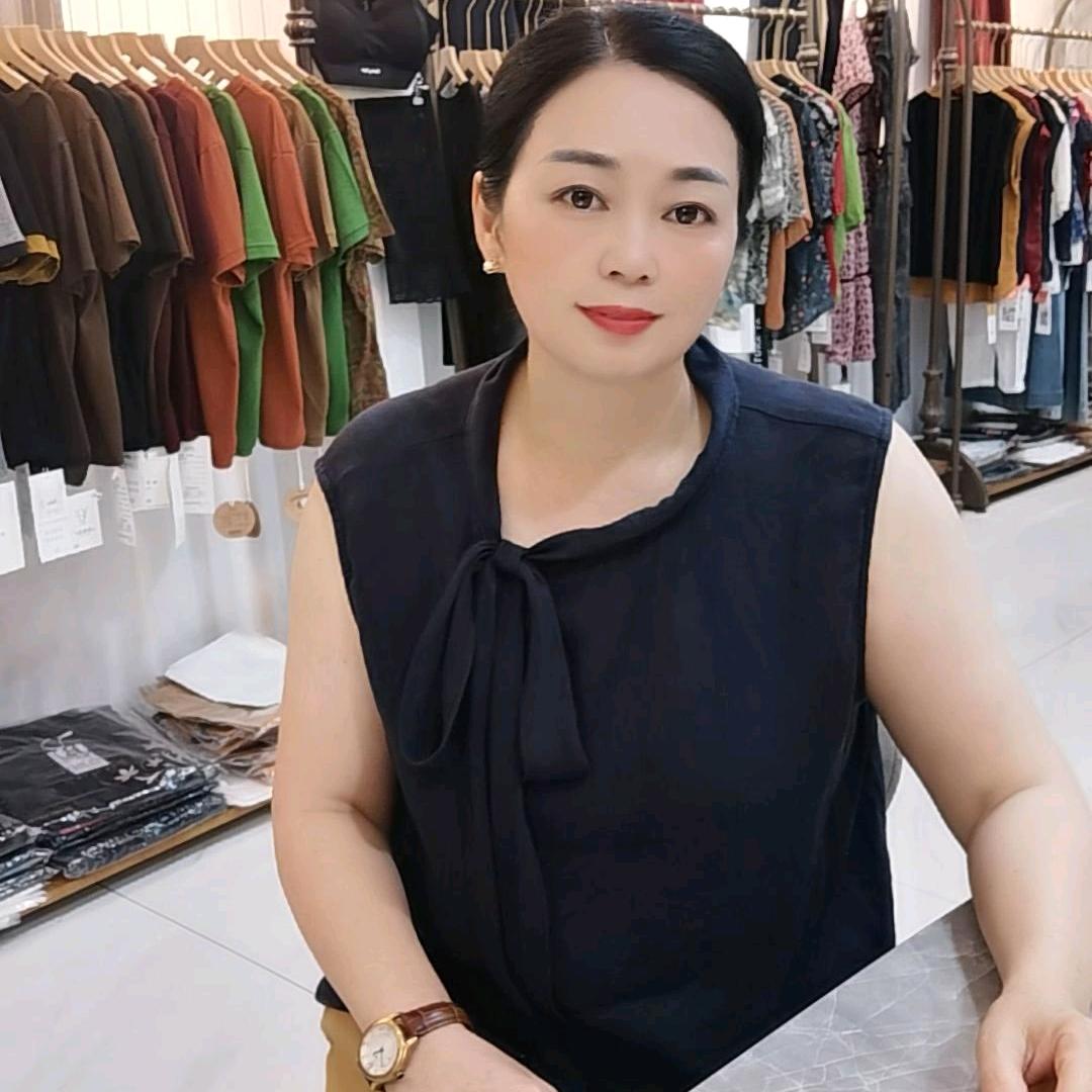 婺源县姐妹服装店