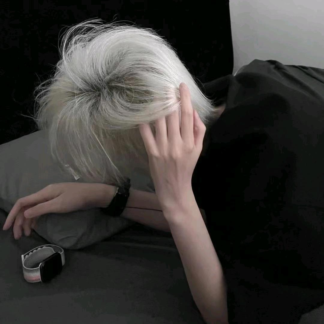 ♞