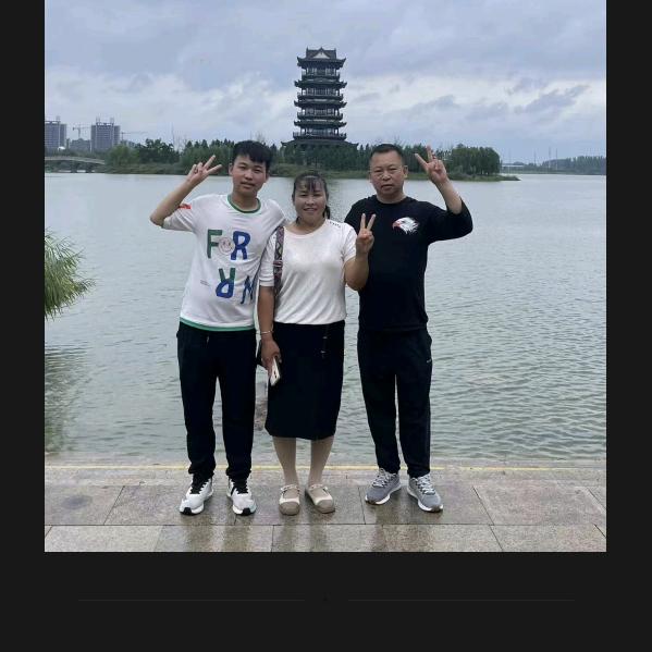 淮北，郑哥。