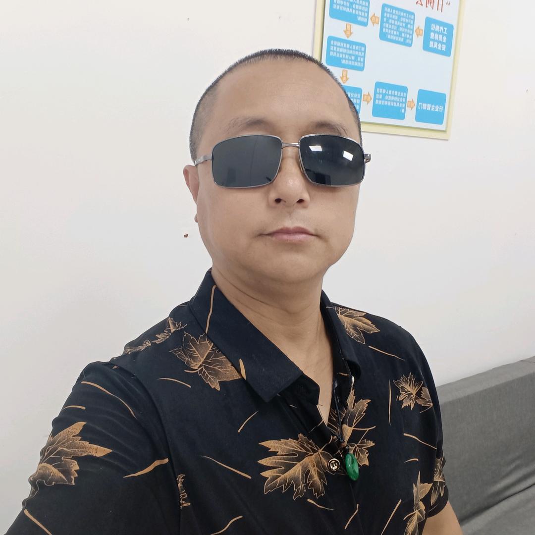 九龙明哥