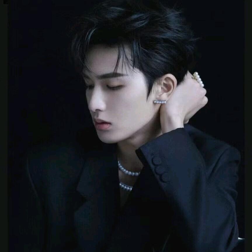 ღ᭄我姓王也网不住你的心