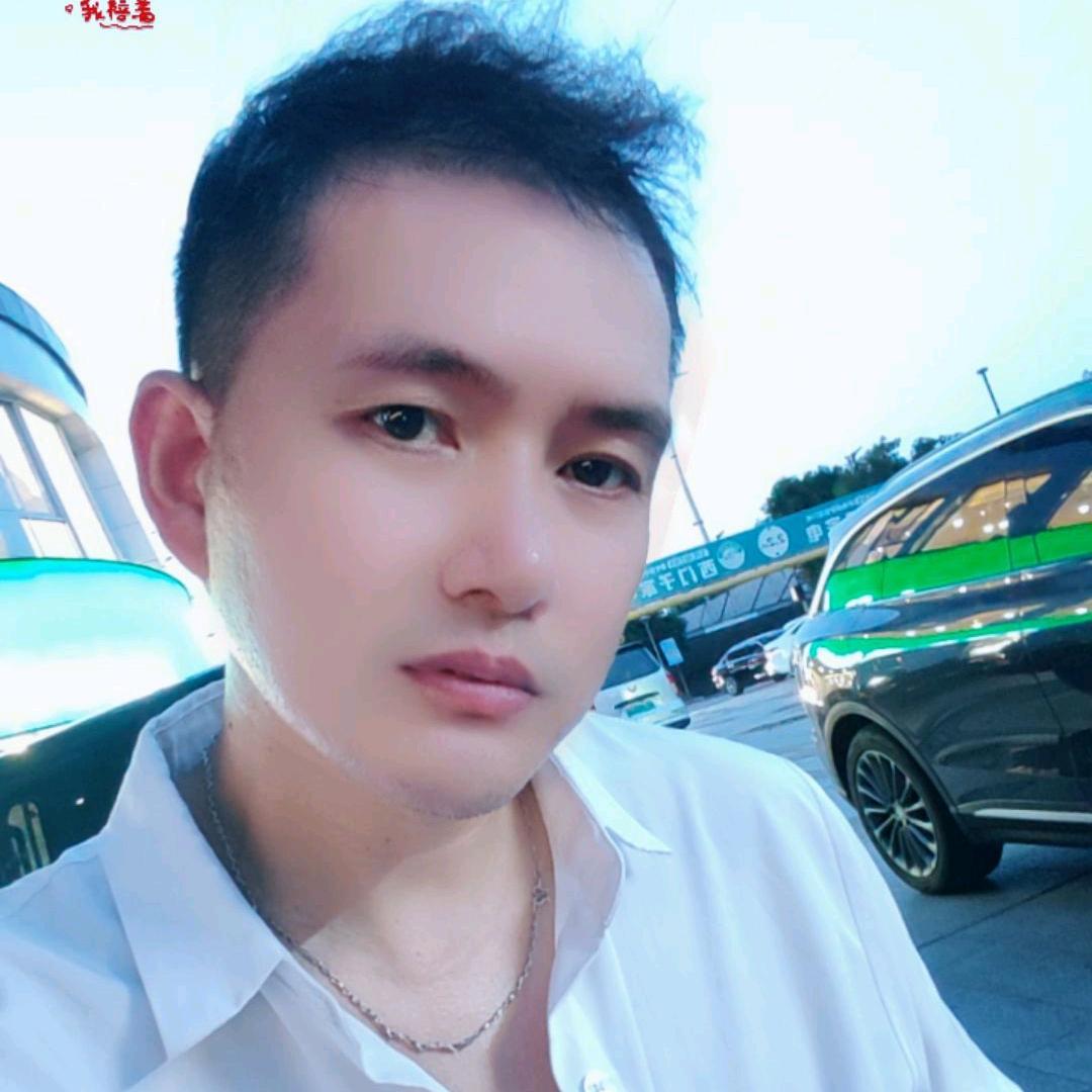 坚强的小青哥🇨🇳