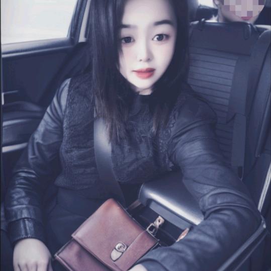 🐍艳ྀ艳࿐吖【请勿连赞】