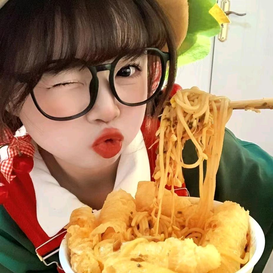 蓝梅朵朵