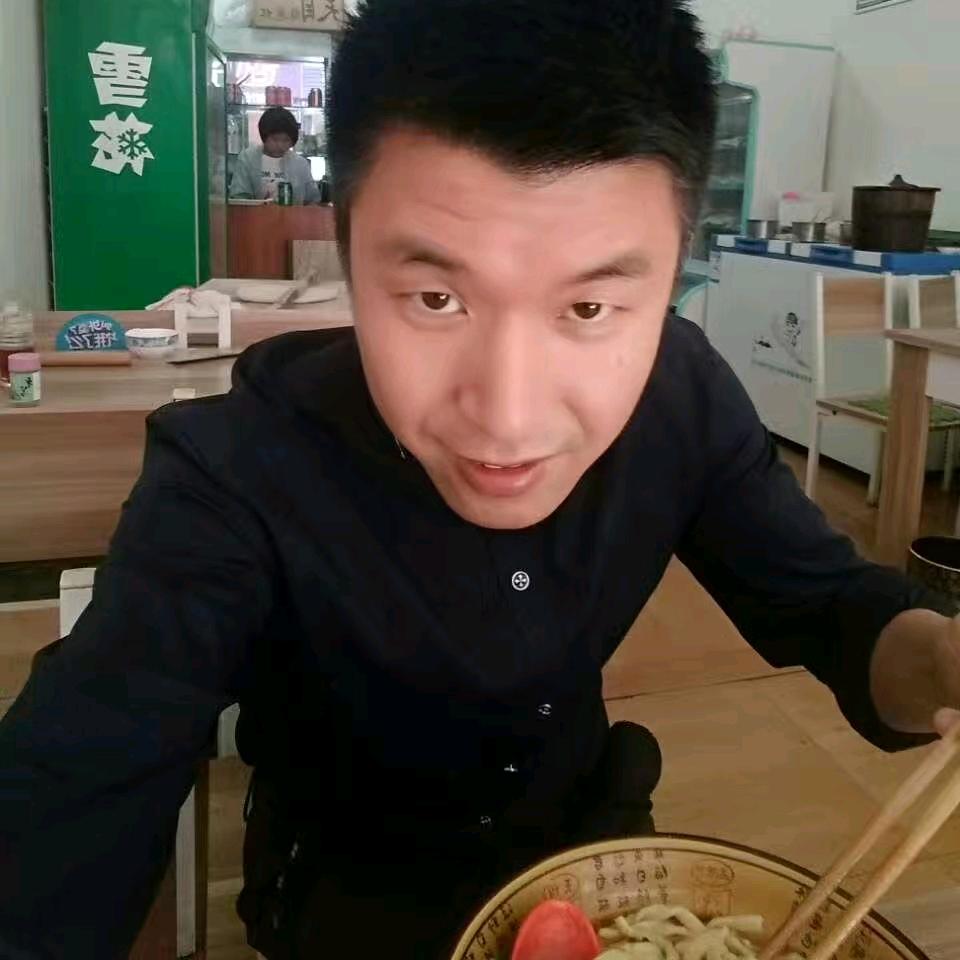 小辉个个