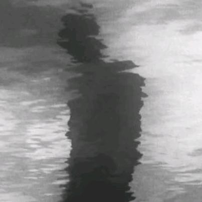 掀下神明的虚伪