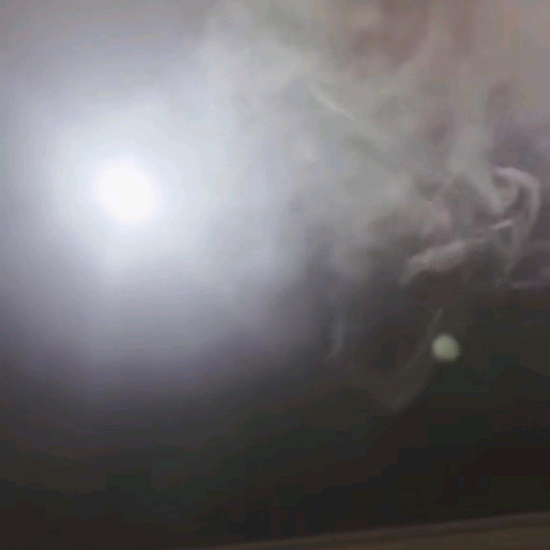 陈先生。