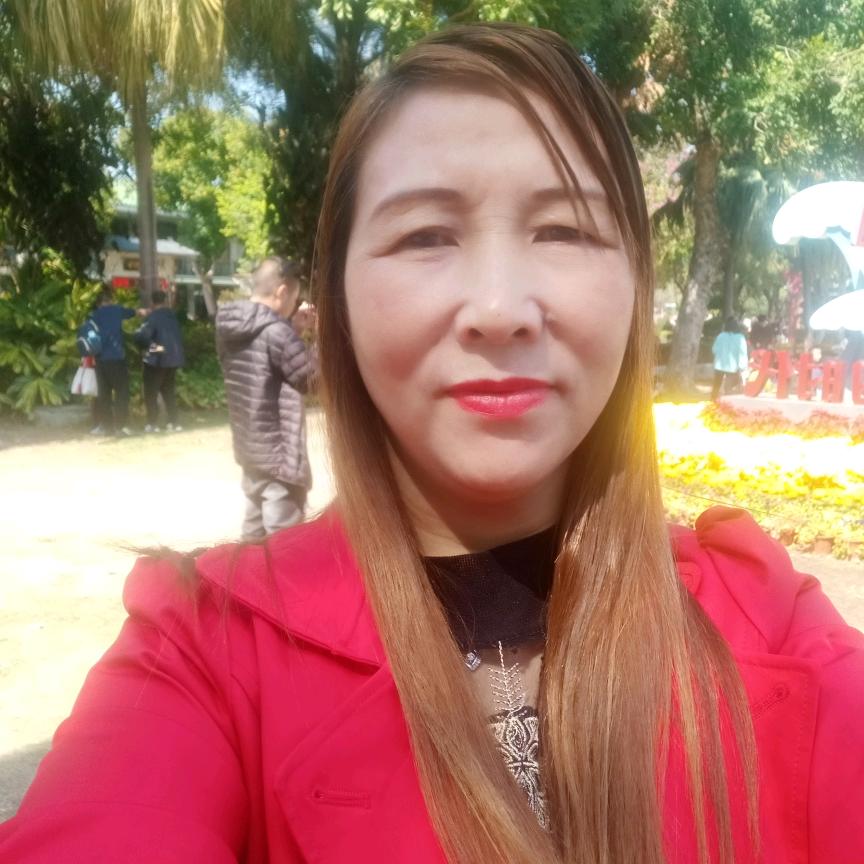 芳姐，早上8点半首播