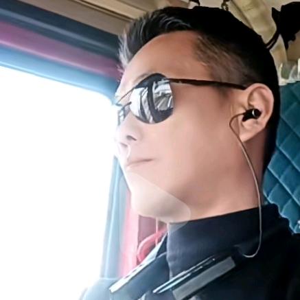 壹人一车闯天涯