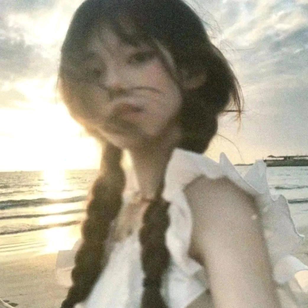 迎着阳光盛大逃亡