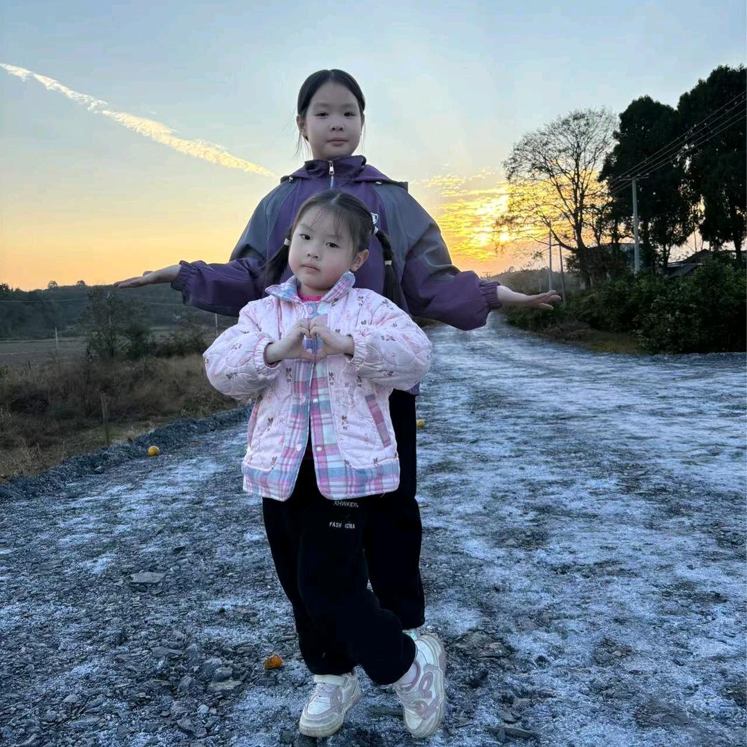 李余