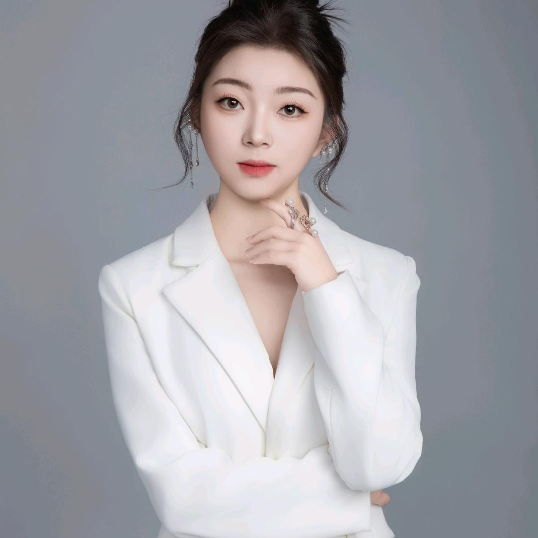 芝是爱化妆❤️