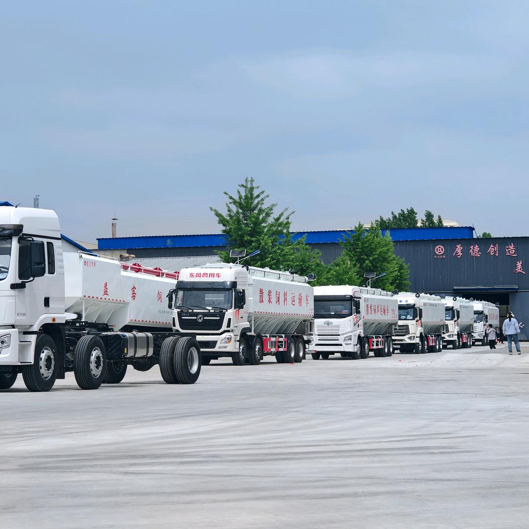 散装饲料运输车 料塔   东汇集团—魏明